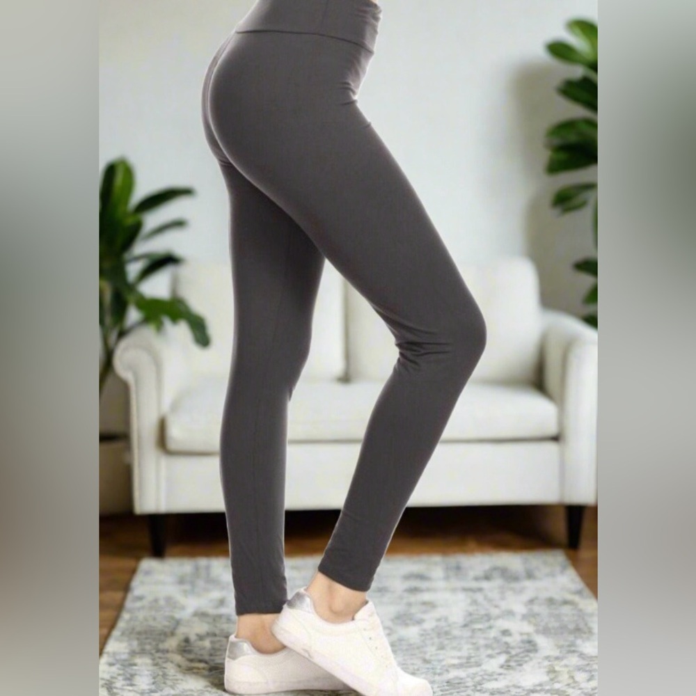 OS/Plus/XPlus NEW Womens Solid Gray Leggings YOGA WAIST, Soft Yoga Pants